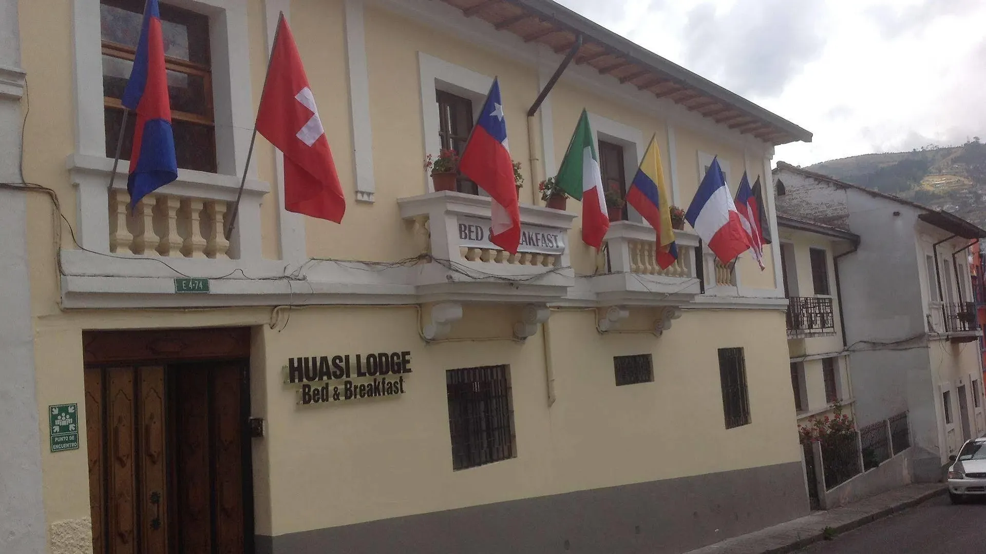 Huasi Lodge Hostel