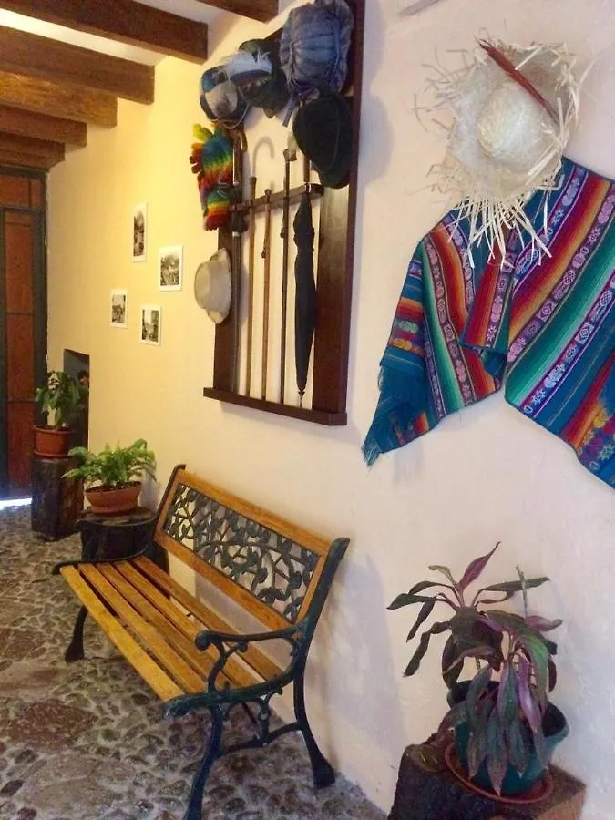Hostel Huasi Lodge
